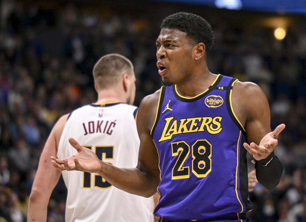 队时极为相 队时极为相