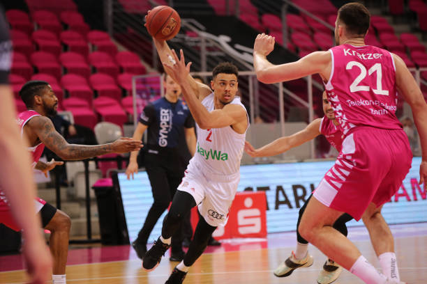 同时也深刻 同时也深刻