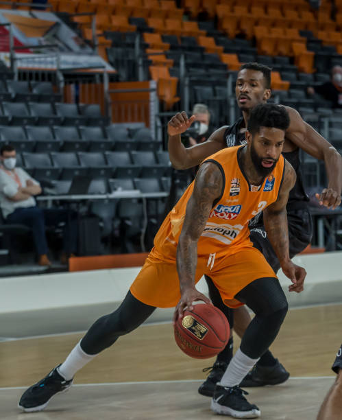 引人瞩目 引人瞩目