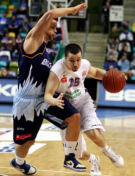 在职业足球 在职业足球